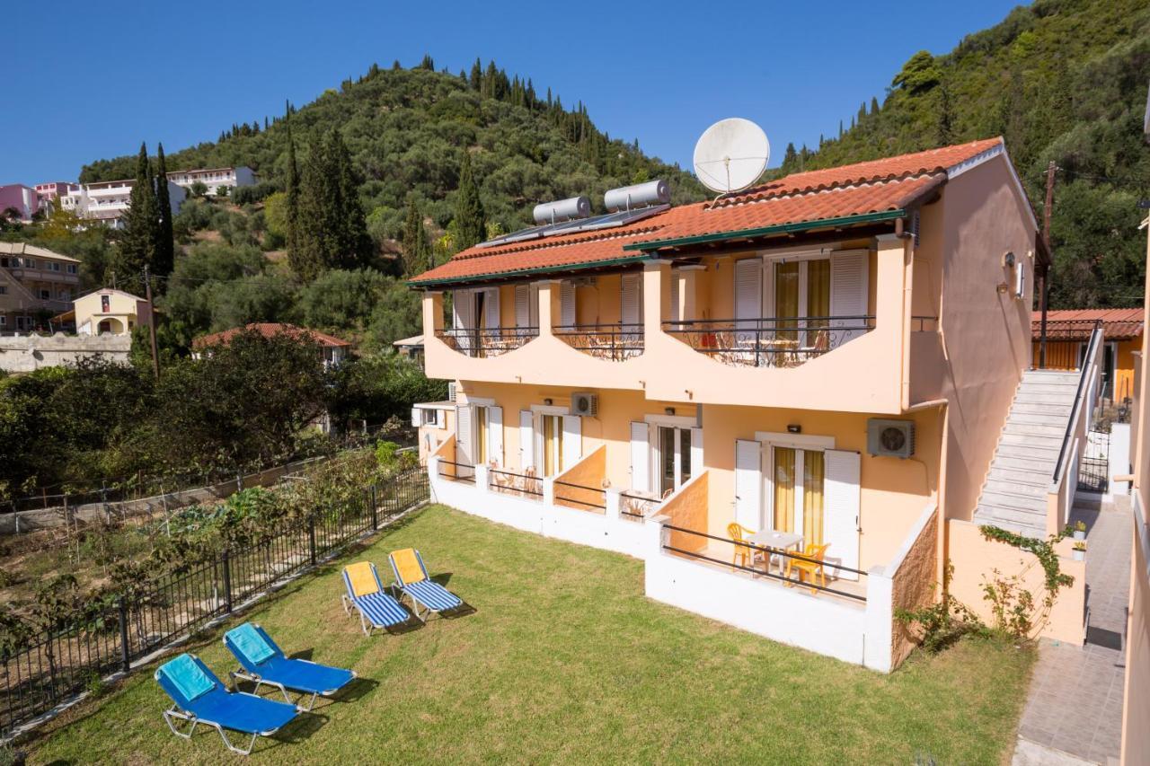 Odysseus Apartments By Hotelius Agios Gordios  Bagian luar foto
